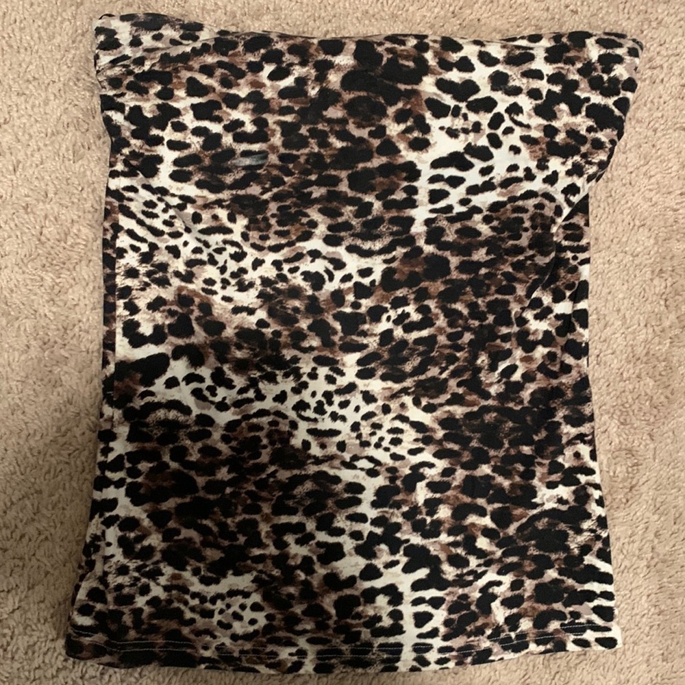 H&M basics- leopard tube top
